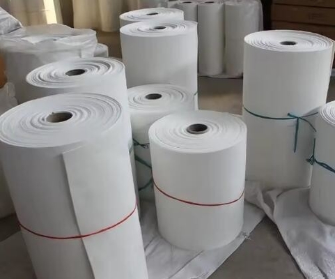 Isolamento térmico 1260c 1400c Faixa de vedação refratária Papel de fibra cerâmica 3 mm