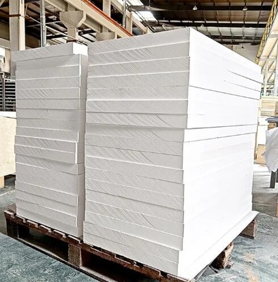 1800c Material refratário Placa de fibra cerâmica Alta resistência Placa de isolamento de fibra cerâmica Preço