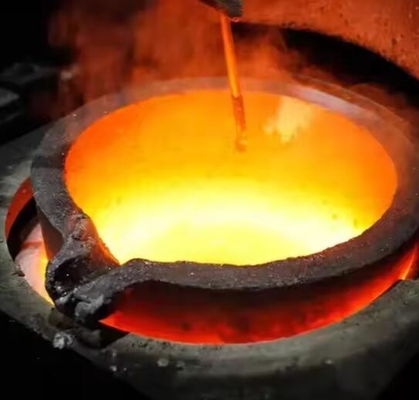 Forno de fusão por indução Sic Saggar Forno de fusão de carburo de silício Grafite para fusão de cobre Alumínio Ouro