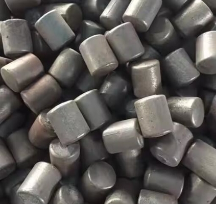 Medios de moagem de esferas de moinho de alto cromo Esferas de aço cromo com teor de Fe2O3 0,5-1,5% e resistência à compressão 50-100 MPa
