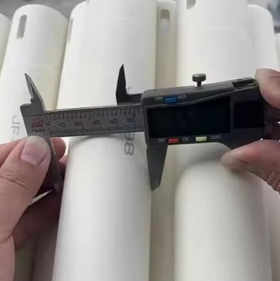 Tubos cerâmicos refratários de alta temperatura 99% Al2o3 Tubos cerâmicos de alumínio Roller cerâmico para fornos cerâmicos