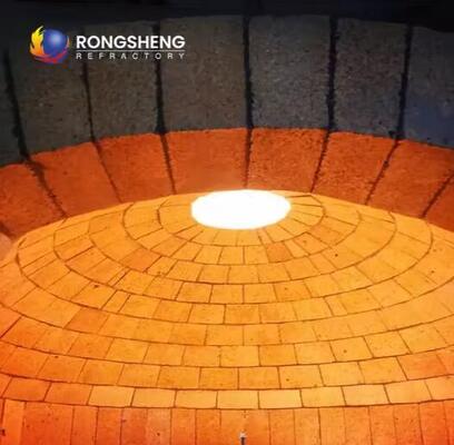 Fabricante de Tijolos Refratários de Fogo da China 230x114x65mm Sk30 Sk32 Sk34 Tijolos de Argila Refratária para Forno Industrial