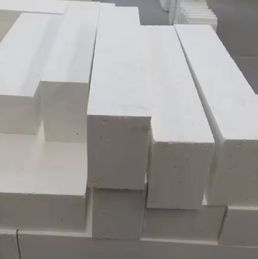 Tijolos refratários do forro do tijolo da mulite do corindo da alumina alta de Rongsheng para a estufa de cimento da fornalha de vidro e a indústria siderúrgica