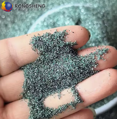 RONGSHENG de alta pureza em pó de carburo de silício verde Grão Abrasivo 240# 360# F1200 Cerâmica refratária de alta resistência 1900